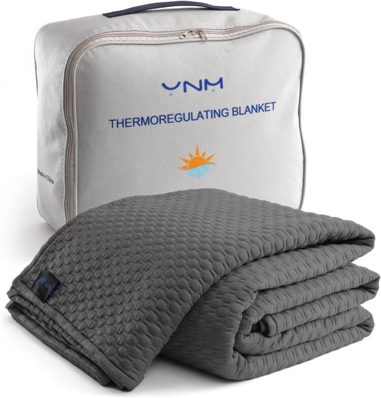 YnM Thermoregulating Blanket